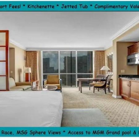 Signature Mgm Suite With Strip And Sphere View Las Vegas Buitenkant foto